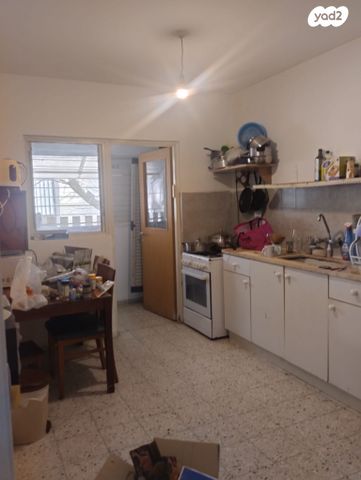 דירה, גפן, החורש, חריש