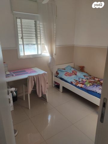 דירה, כפר יונה