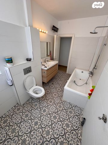 דירה, המלכים, נווה מנחם, באר שבע