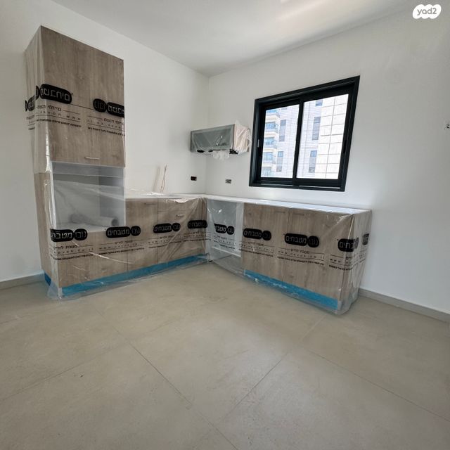 דירה, כרמי הנדיב, אחוזת רוטנר, קרית מלאכי