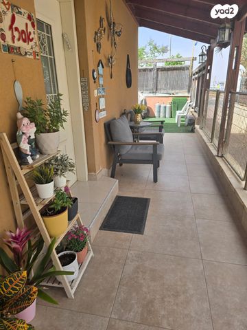 בית פרטי/ קוטג', אופקים