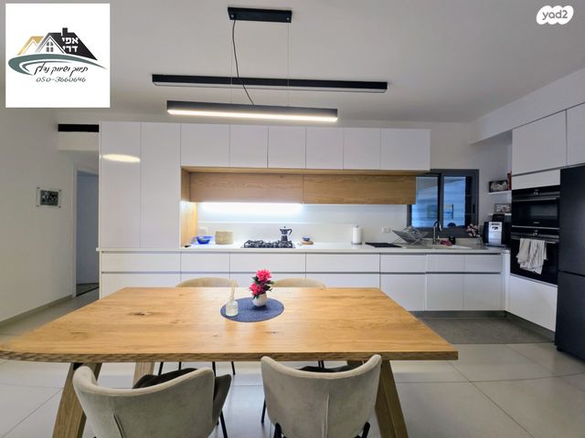 דירת גן, שביל התפוזים 3, רמת אמיר, קדימה צורן