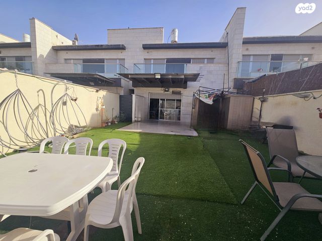 נתן יונתן 