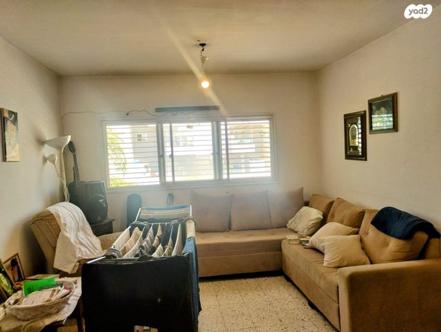 דירה, גפן, החורש, חריש