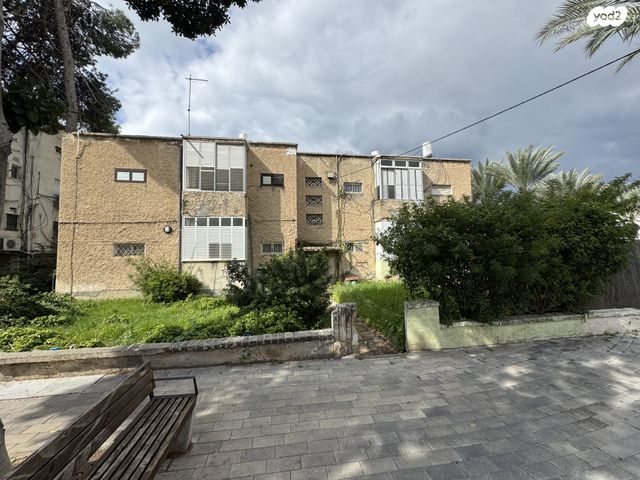 דירה, קרן היסוד, מרכז העיר, סביניה, הוותיקה, קרית ביאליק