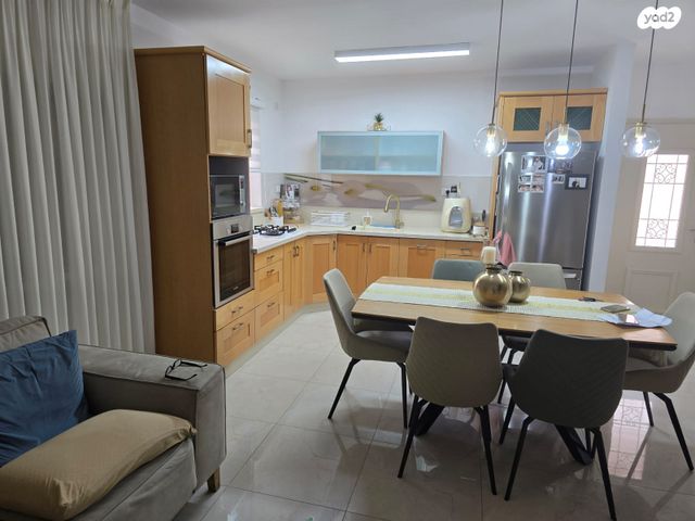 בית פרטי/ קוטג', אופקים