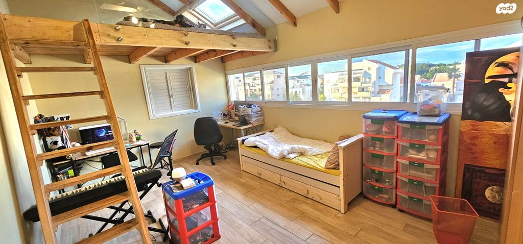 דופלקס, הדרים, הדרים החדשה, כפר סבא