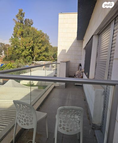 בית פרטי/ קוטג', נתן יונתן, קרית האמנים, מצליח, רמלה