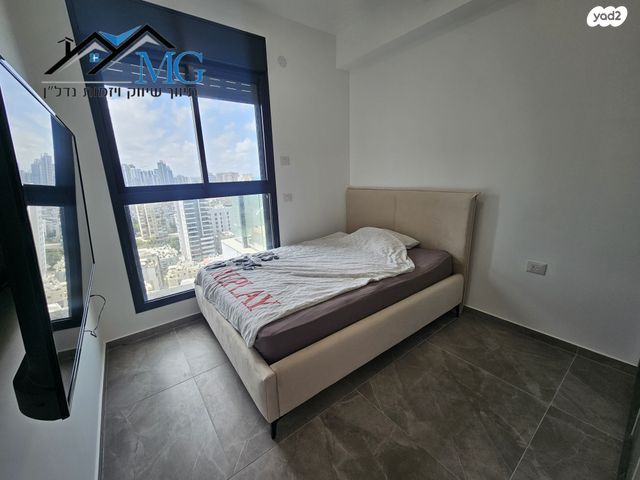 דירה, סוקולוב 12, רוטשילד עצמאות, בת ים