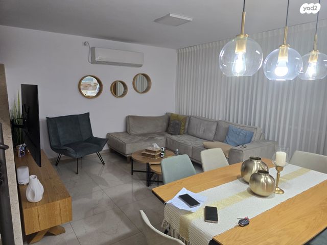 בית פרטי/ קוטג', אופקים