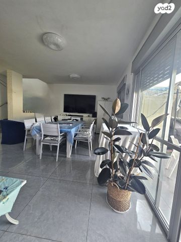 בית פרטי/ קוטג', נתן יונתן, קרית האמנים, מצליח, רמלה