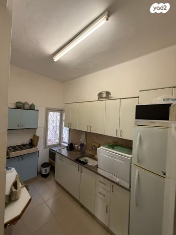 דירה, עמק הזיתים, הרצליה, חיפה