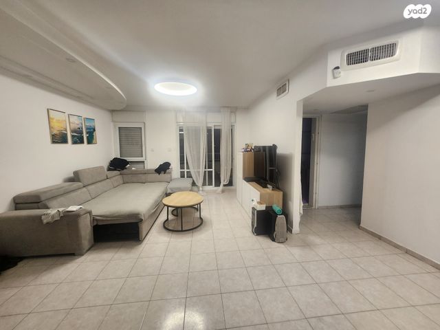 דירה, סיוון 12, רובע י"ב, אשדוד