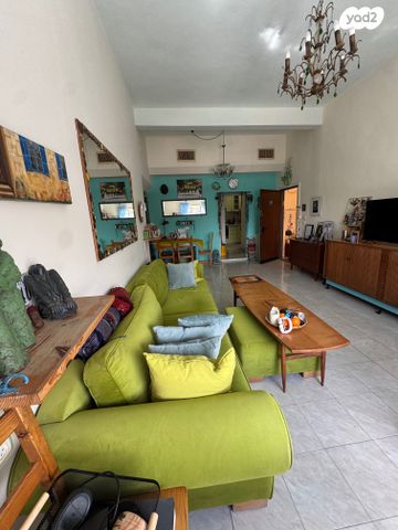 דירה, שבטי ישראל, צהלון, שיכוני חסכון, תל אביב יפו