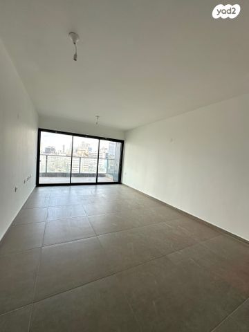 דירה, וינגייט, יד אליהו, תל אביב יפו