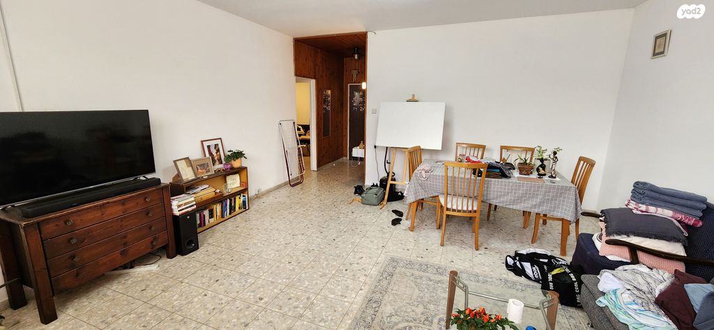 דירה, בנימין זאב באכר, תל חיים, תל אביב יפו