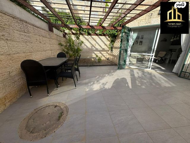 בית פרטי/ קוטג', מאיר ג'יניאו, רמות, ירושלים