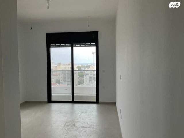 גג/ פנטהאוז, אחד העם, עיר, מרכז העיר, נהריה