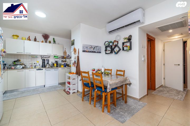 דירה, גפן 55, החורש, חריש