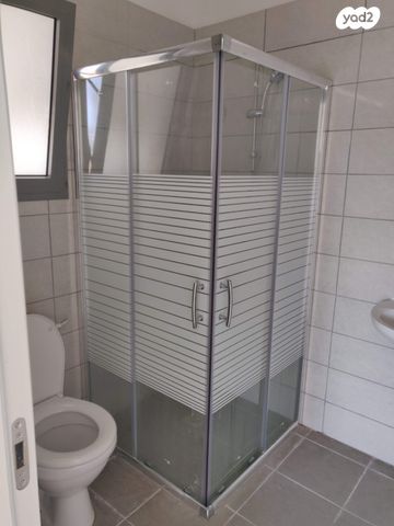 דירה, אודם, חריש