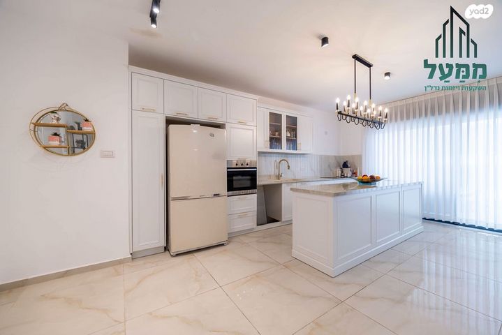 דירה, ארלוזורוב, מרכז דרום, רעננה