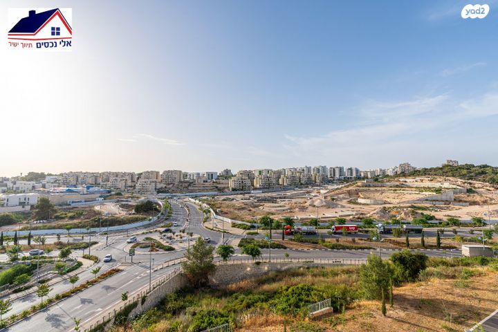 דירה, סביון 32, הפרחים, חריש