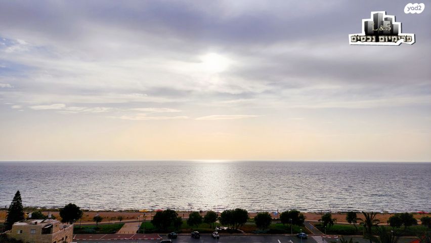 גג/ פנטהאוז, העלייה, נהריה