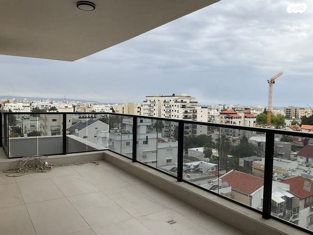 גג/ פנטהאוז, אחד העם, עיר, מרכז העיר, נהריה