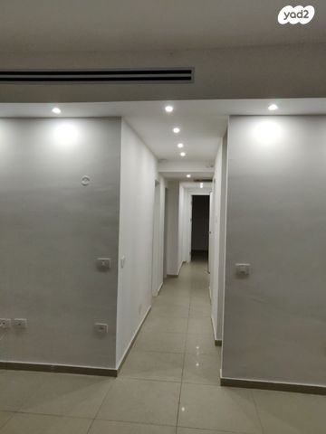 דירה, אודם, חריש