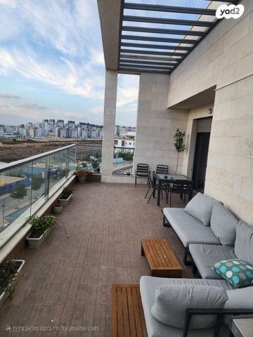 דופלקס, יער בן שמן, נופים, מודיעין מכבים רעות