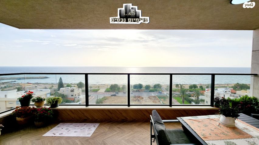 גג/ פנטהאוז, העלייה, נהריה