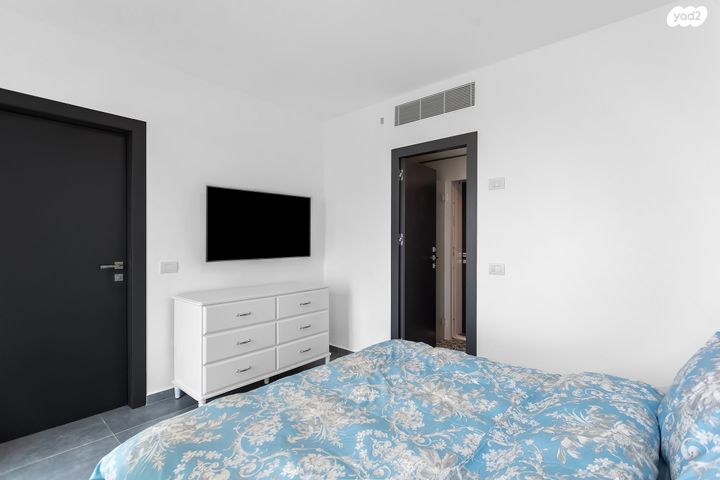 דירה, כ"ג יורדי הסירה, תל אביב יפו