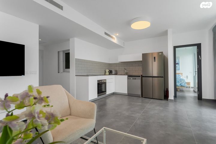 דירה, כ"ג יורדי הסירה, תל אביב יפו