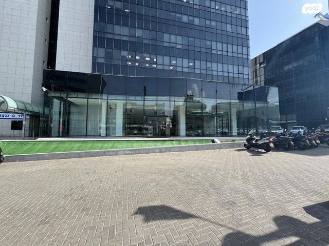 חנויות/ שטח מסחרי, המסגר, מונטיפיורי, הרכבת, תל אביב יפו