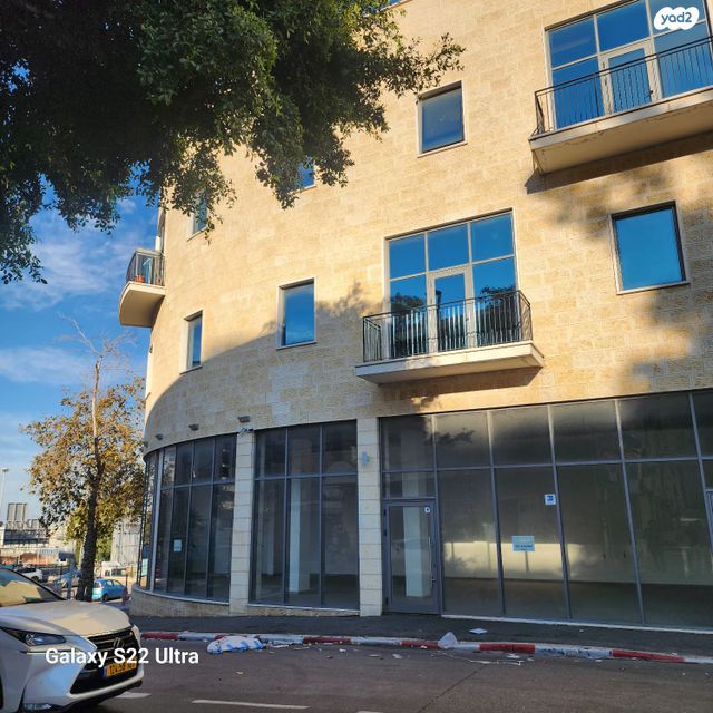 חנויות/ שטח מסחרי, חיפה