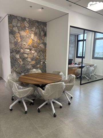 משרדים, ההדרים 6, קרית איתנים, אשדוד