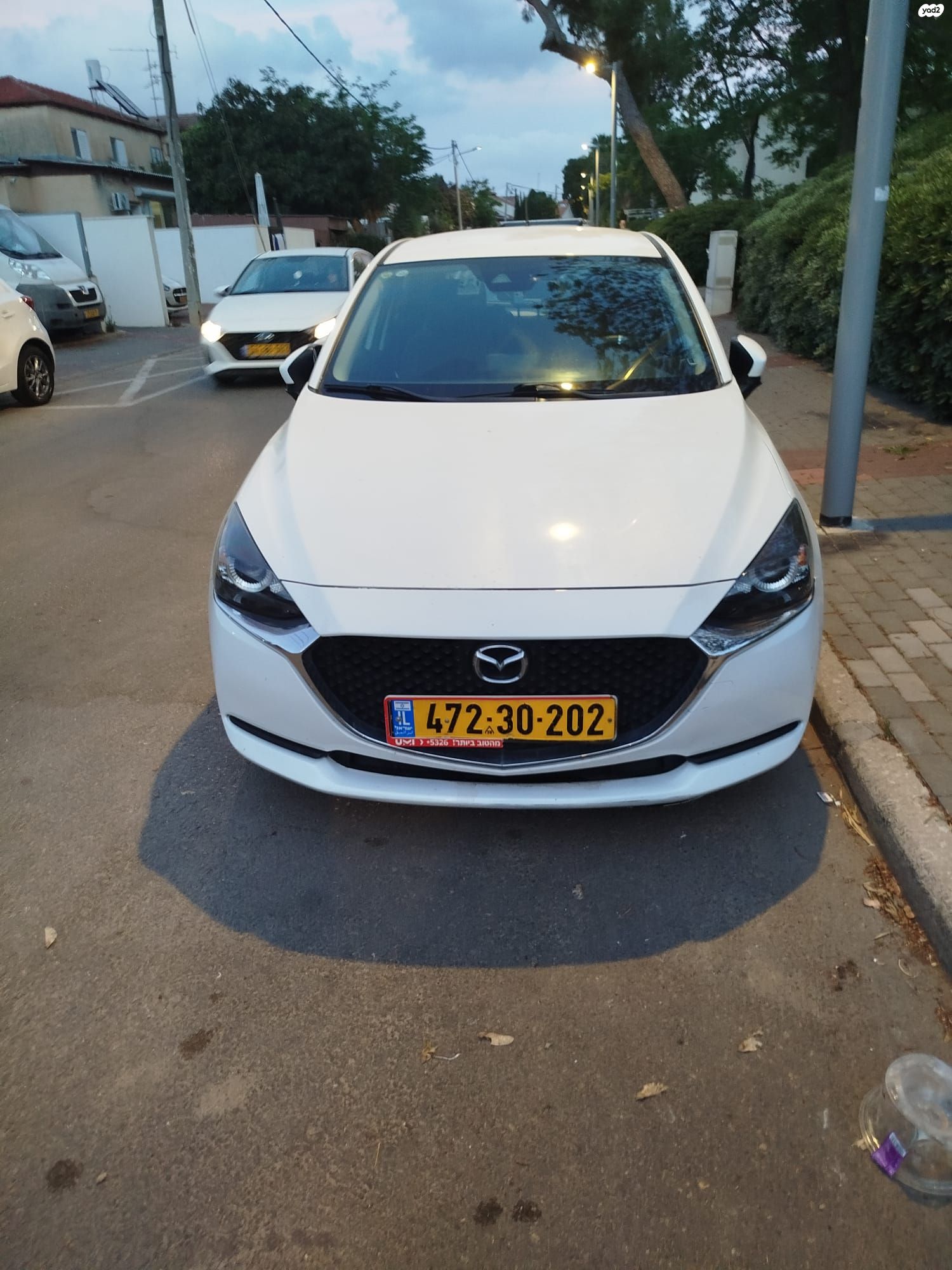 מודעת רכב מאזדה 2