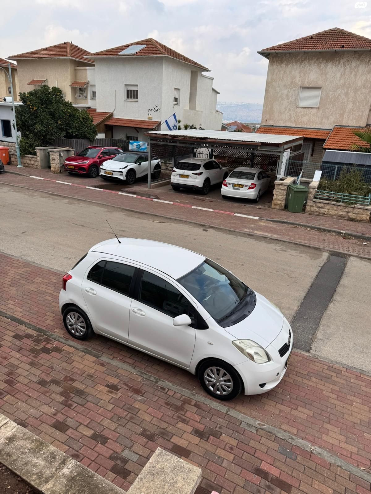 מודעת רכב טויוטה יאריס