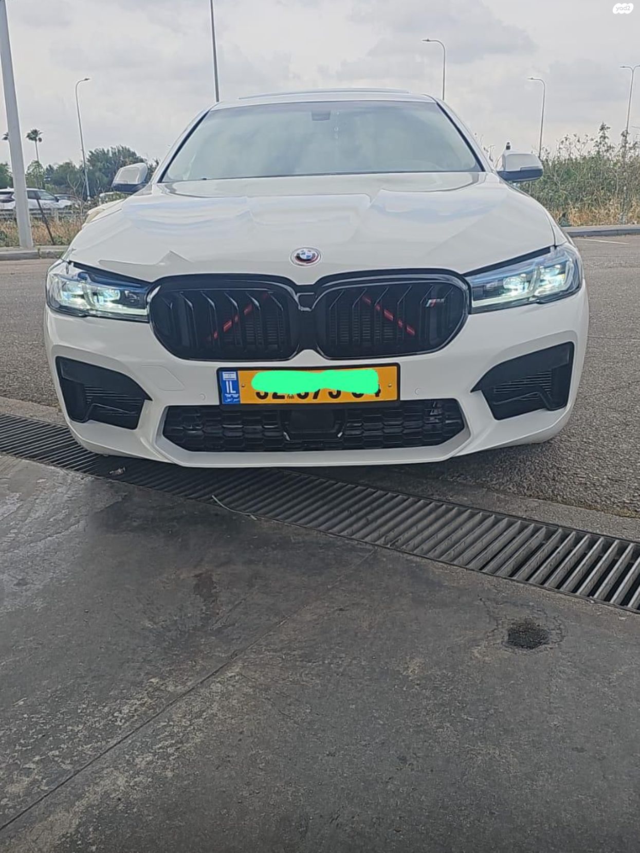 מודעת רכב ב מ וו סדרה 5