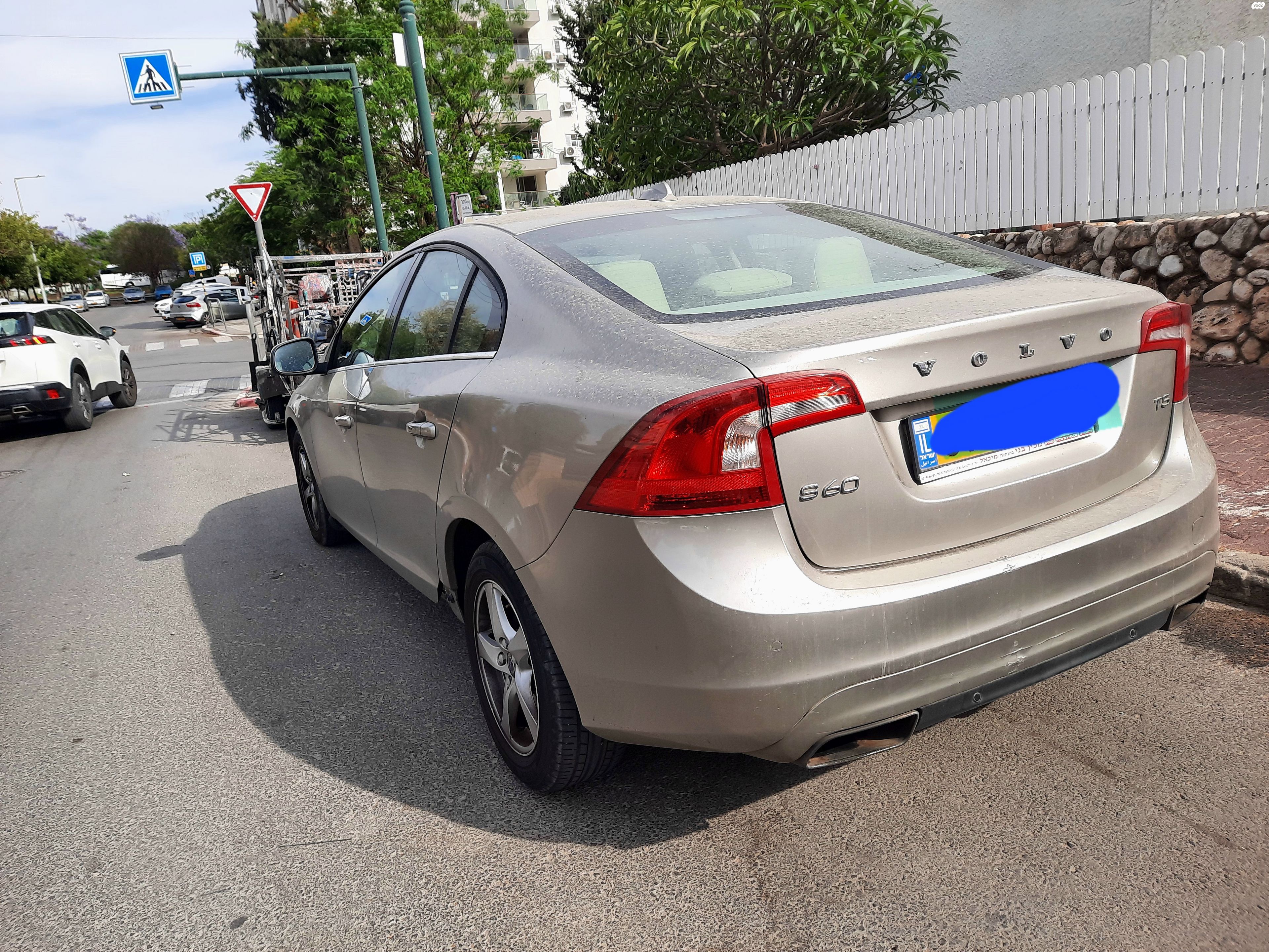 מודעת רכב וולוו S60