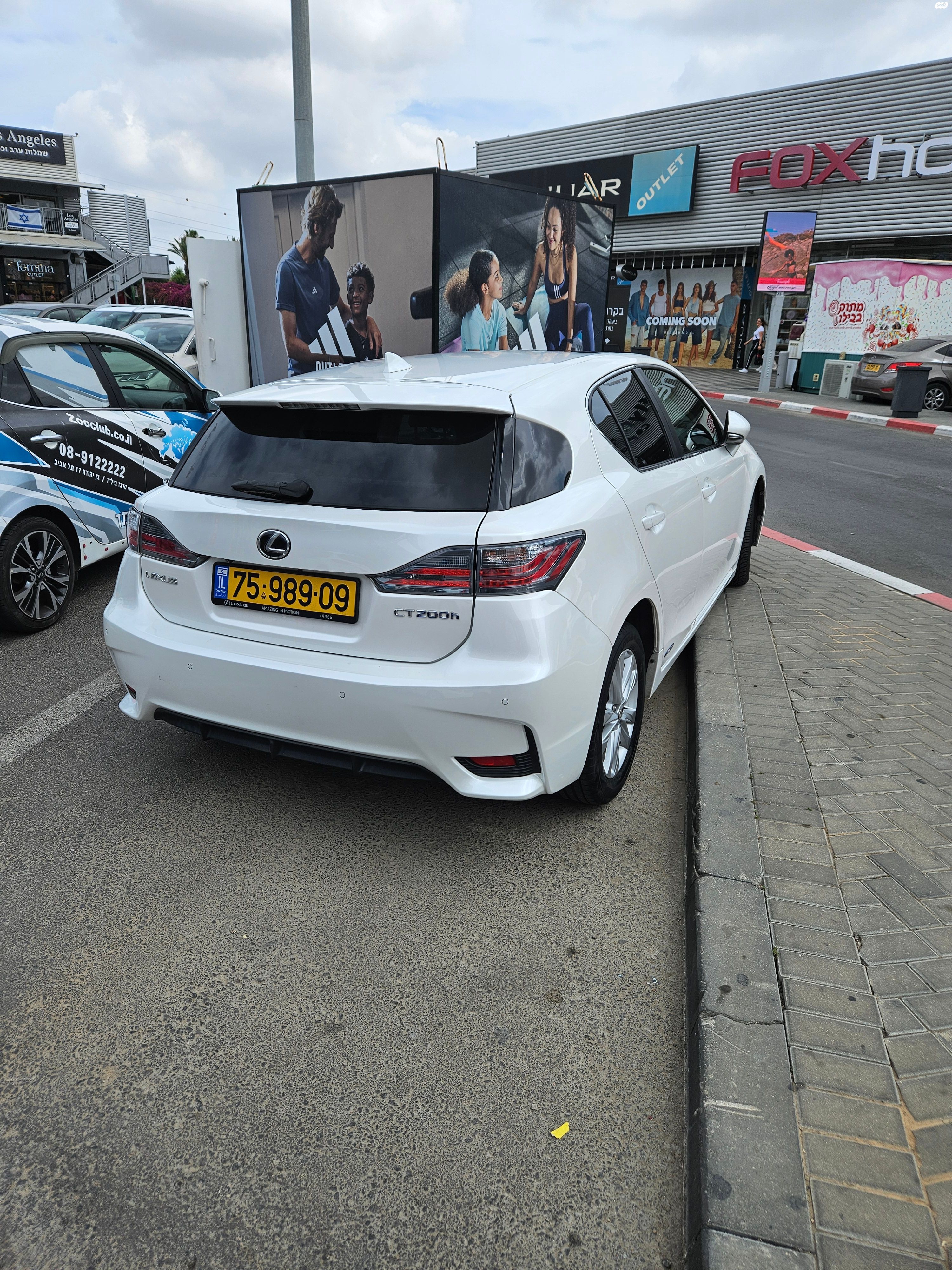מודעת רכב לקסוס CT