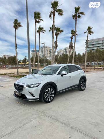 מודעת רכב מאזדה CX-3