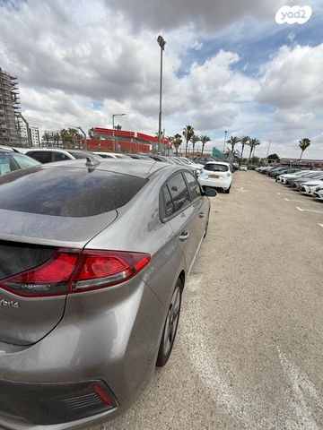 יונדאי איוניק