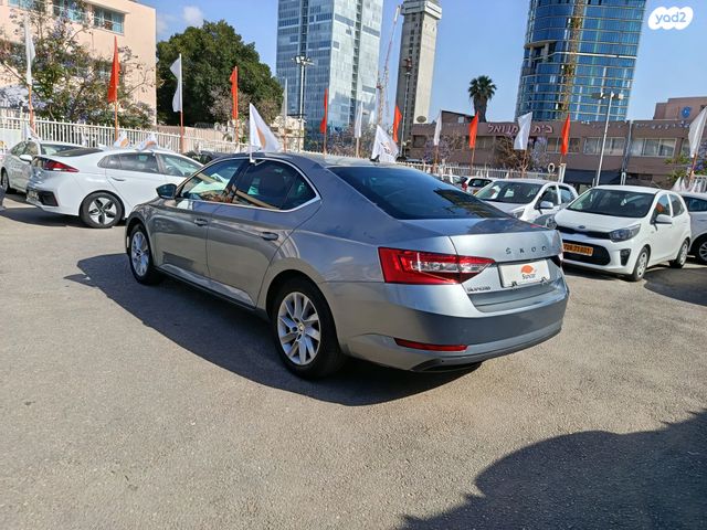 סקודה סופרב