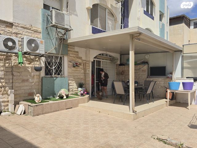 ערבי נחל 7