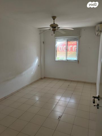 דירה, יציאת תש"ז 1, ההעפלה, קרית גת