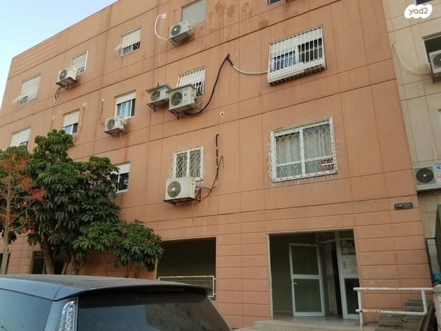 דירה, יציאת תש"ז 1, ההעפלה, קרית גת