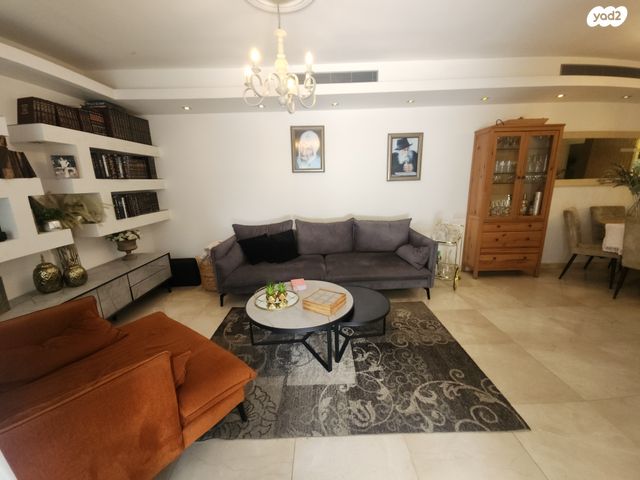 בית פרטי/ קוטג', רובע ט', אשדוד