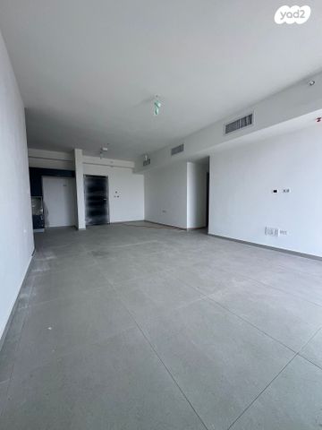 דירה, השבטים, דרום מזרח, בת ים