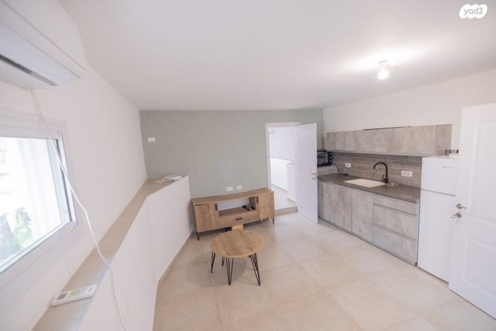 בית פרטי/ קוטג', מרכז העיר, קרית אתא